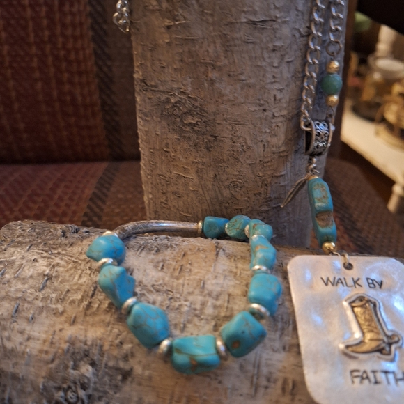 Handmade Long necklace - Picture 2 of 3